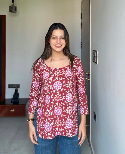 Suroor Backless Straight Short Kurti