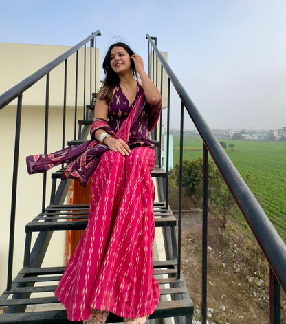 Jhilmil Halter Neck Set