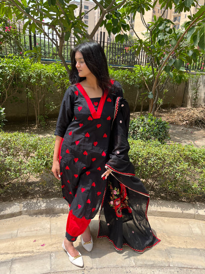 Laal Mohabbat Suit Set