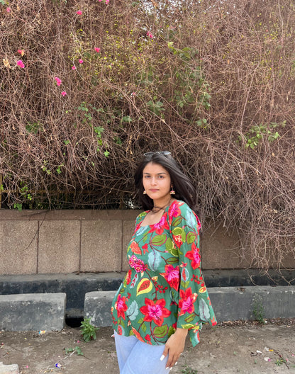 Gardenia Backless Straight Short Kurti