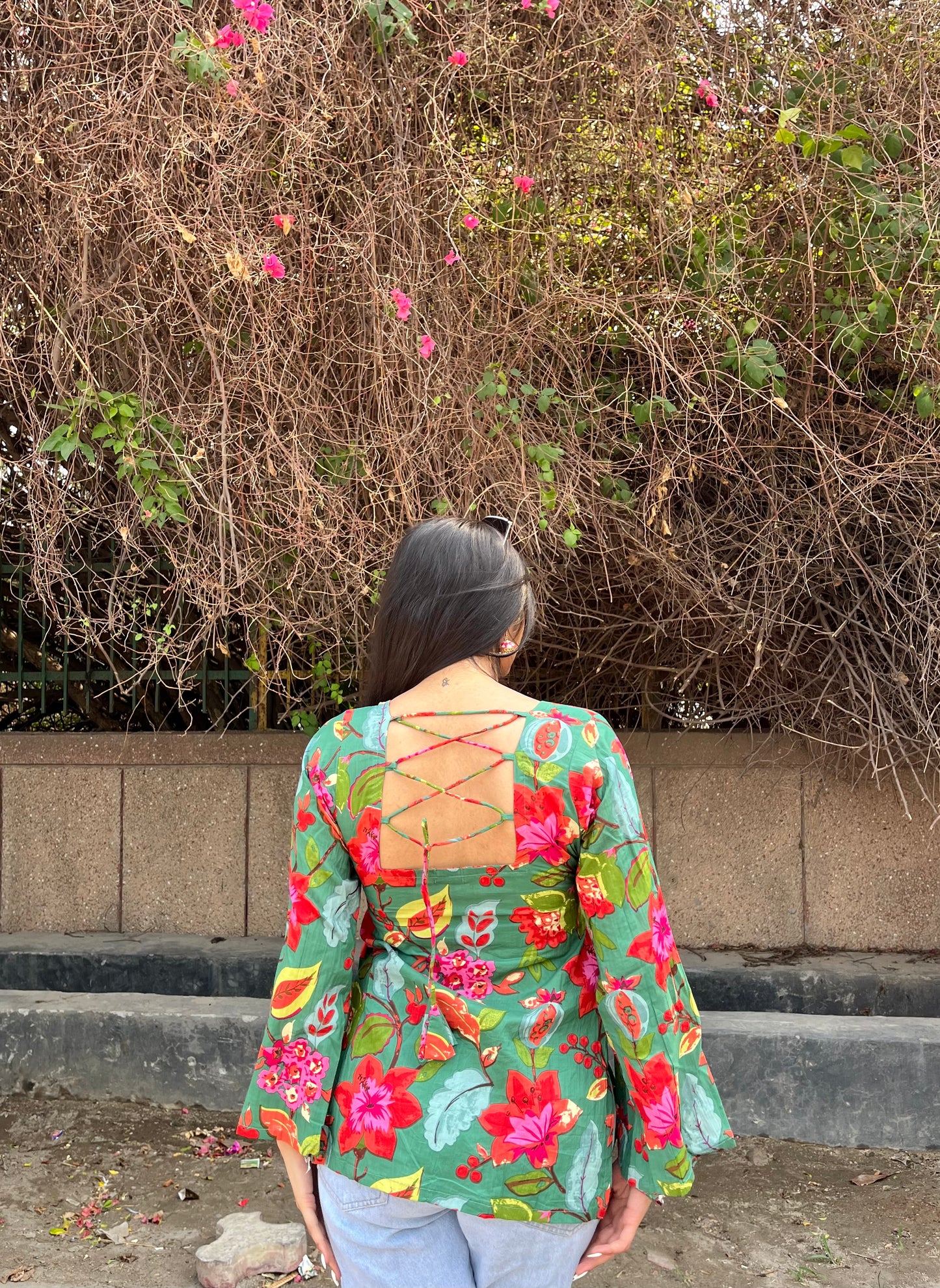 Gardenia Backless Straight Short Kurti