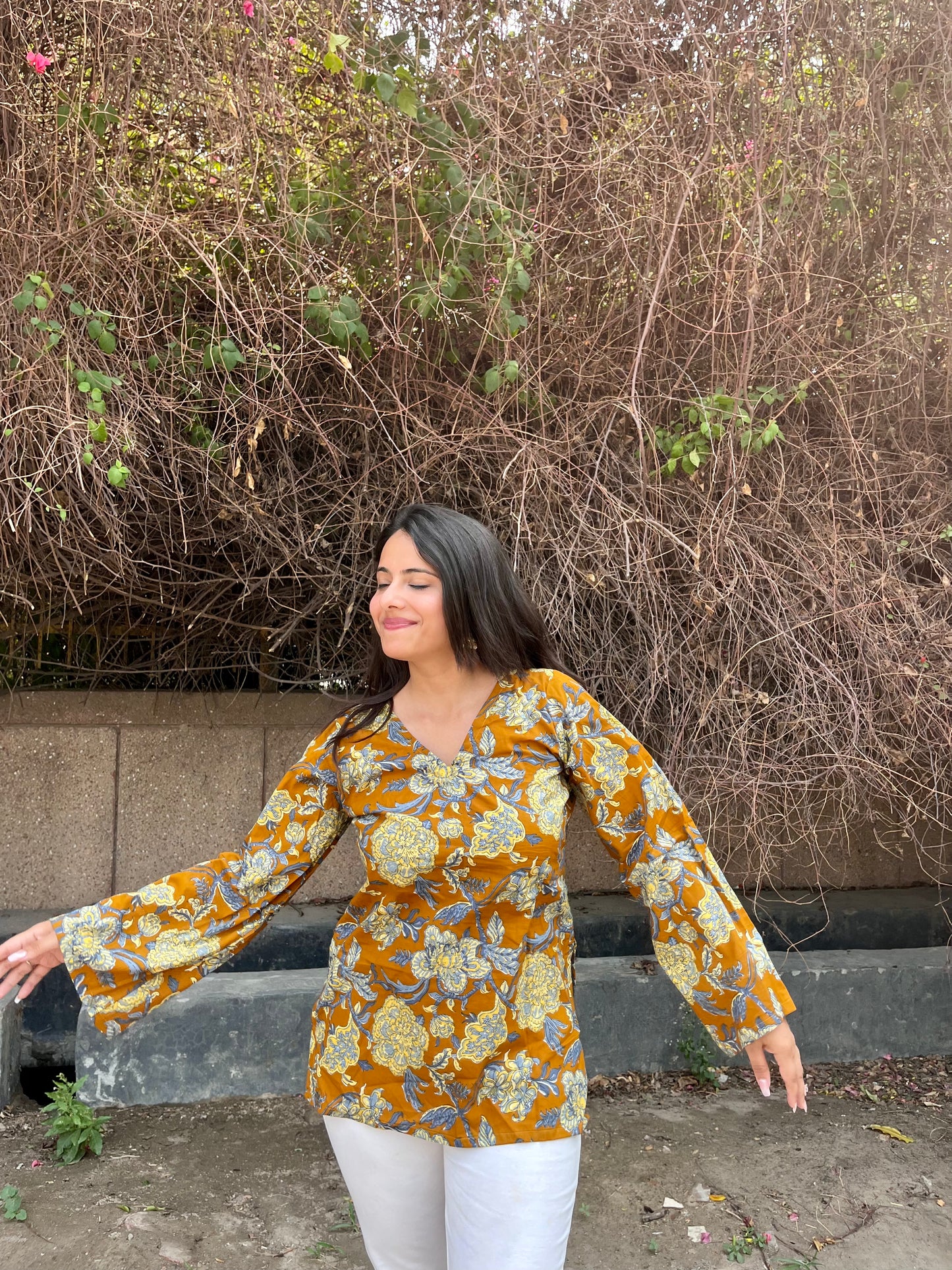 DayLily Straight Short Kurti