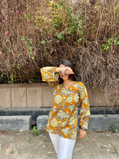 DayLily Straight Short Kurti