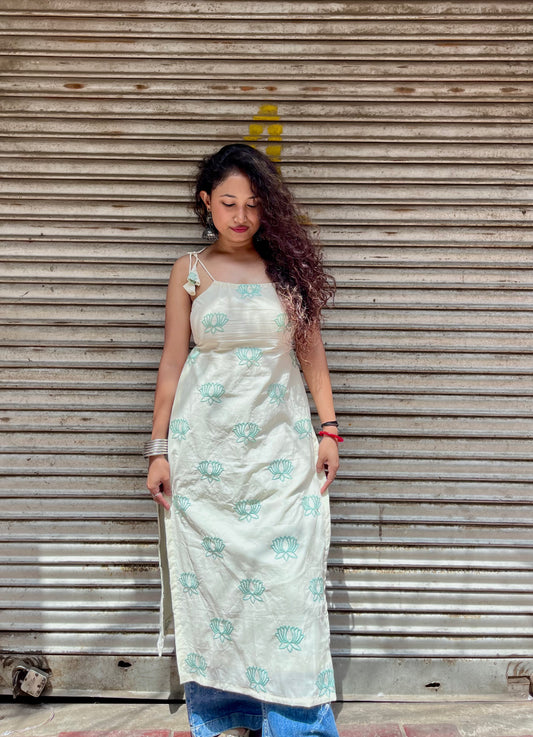 Palak Patta Tie-Up Straps Long Kurti