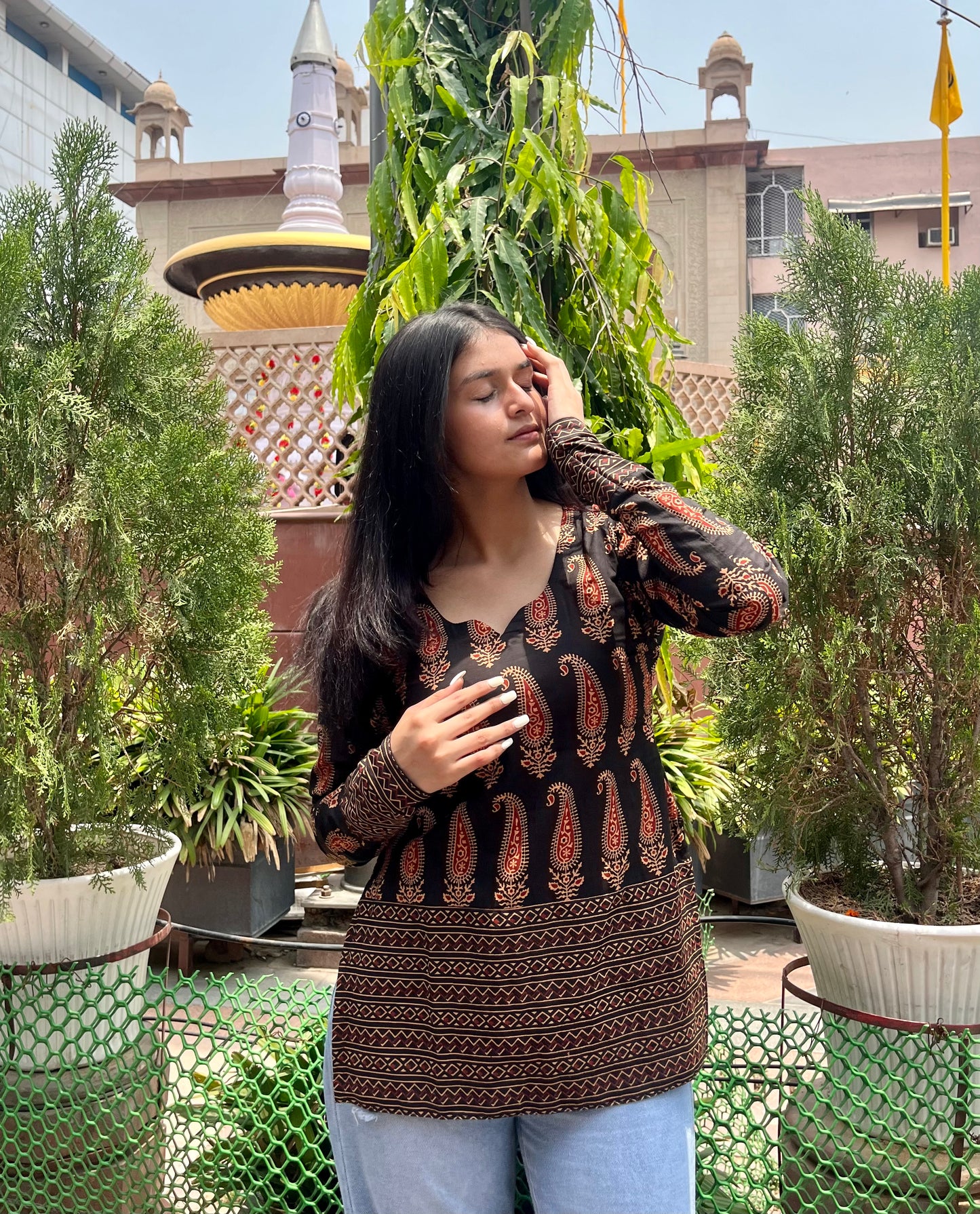 Samosa Straight Short Kurti