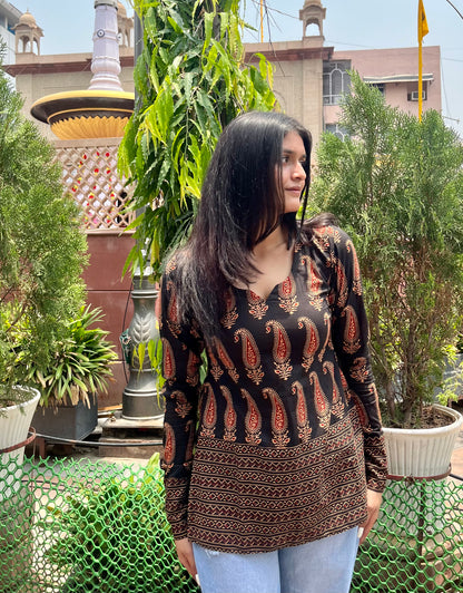 Samosa Straight Short Kurti