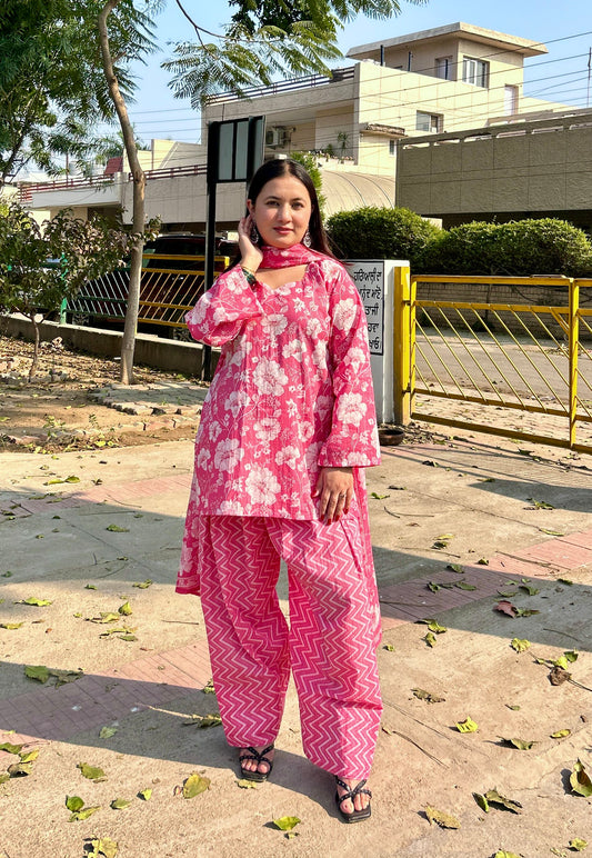 Hiya Farshi Salwar Set