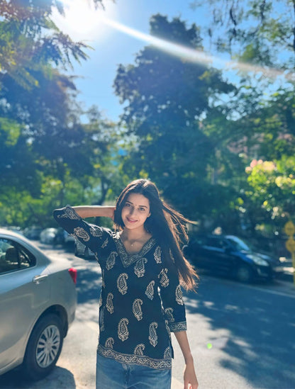 Black Beauty straight short kurti