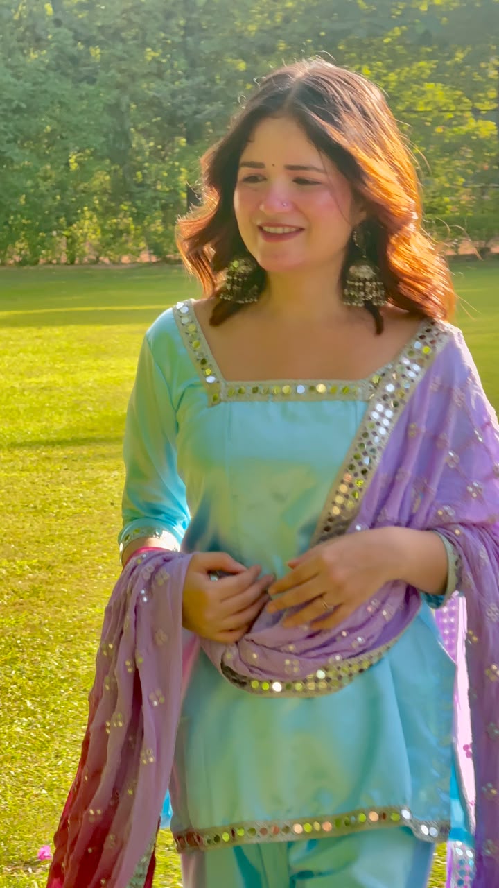Patakha Pari Set