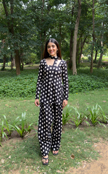 Black Polka