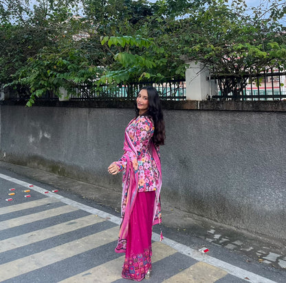 Madhavi Set
