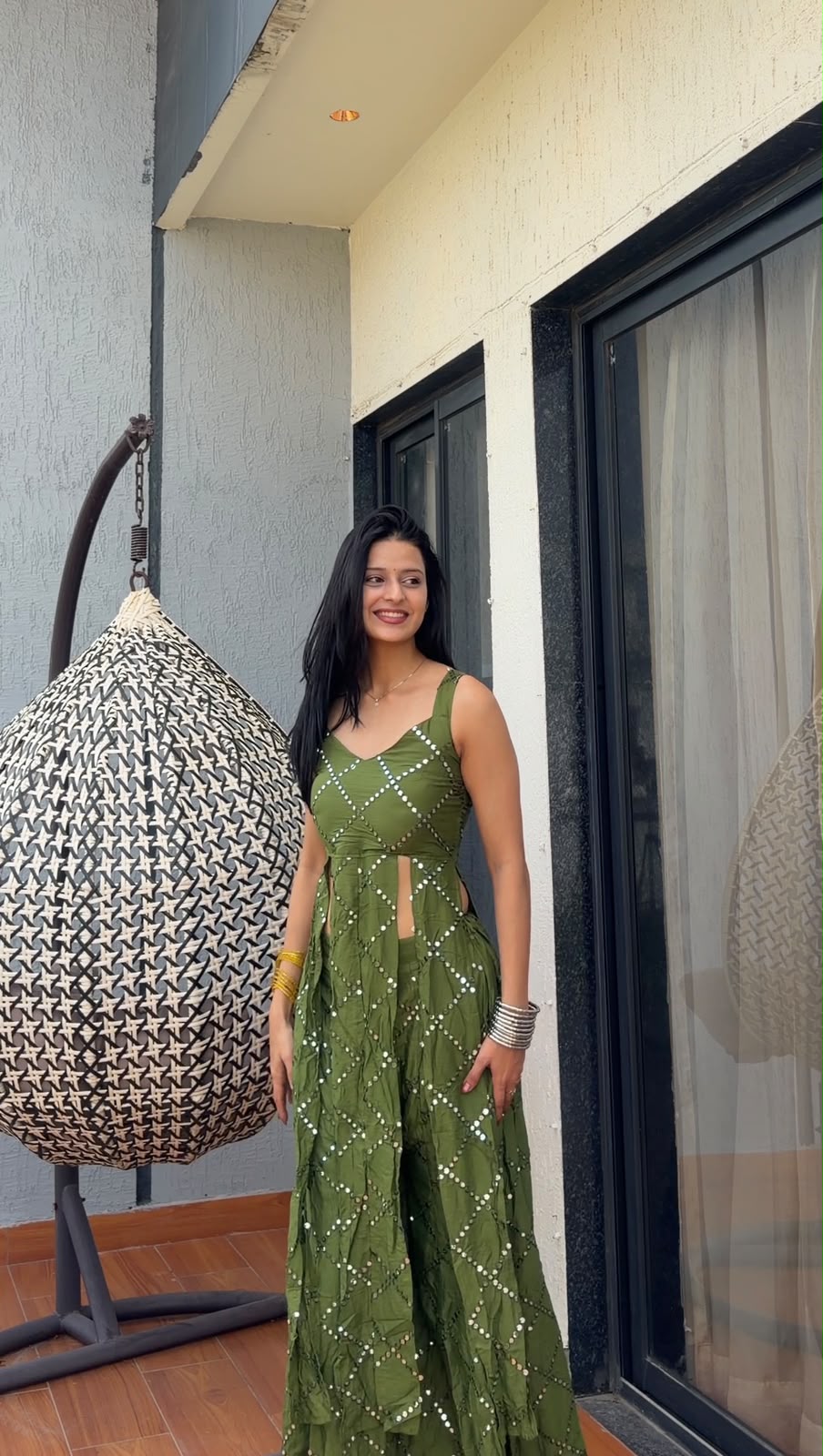 Kajra Re ( Green) Set