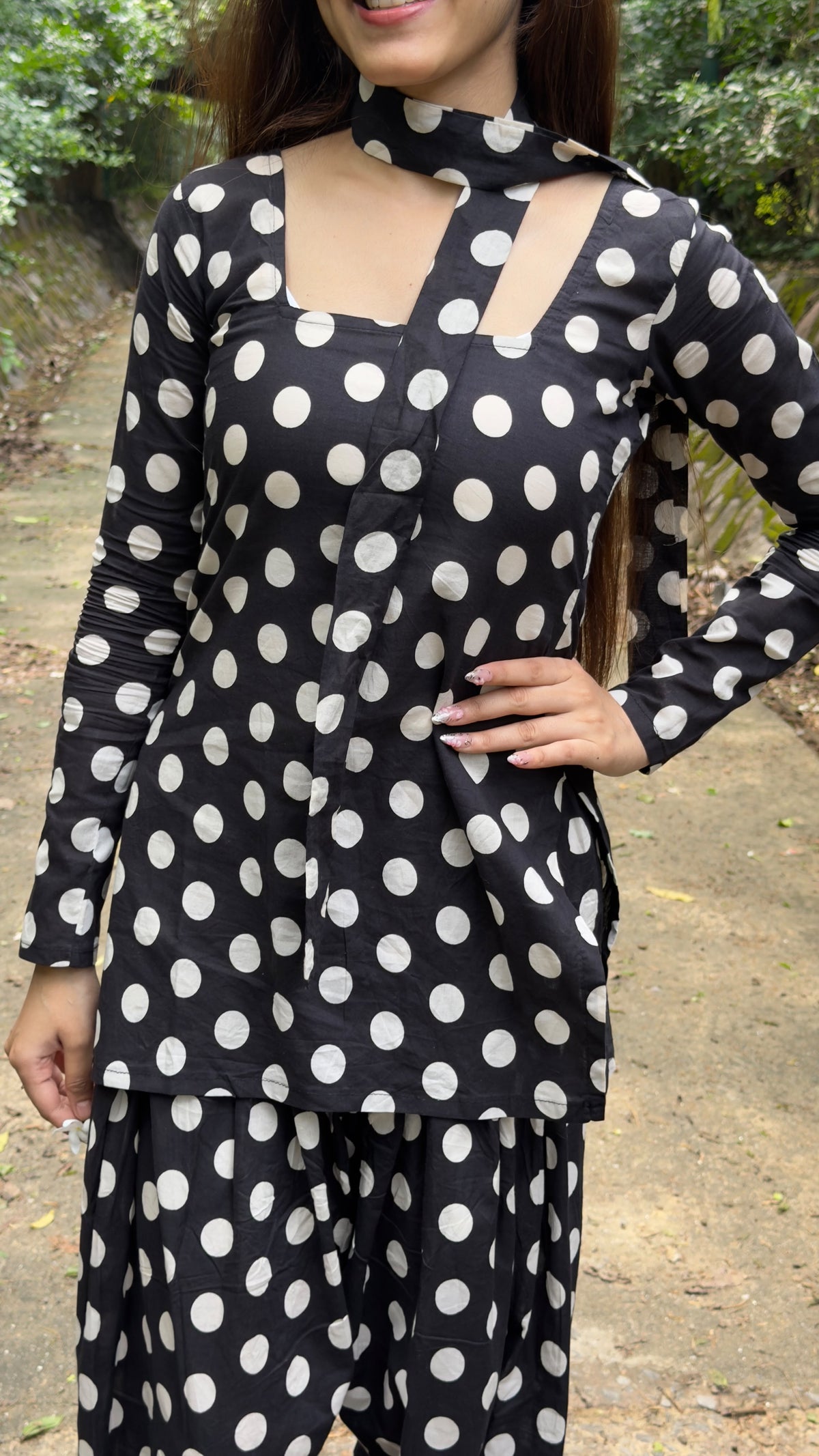 Black Polka