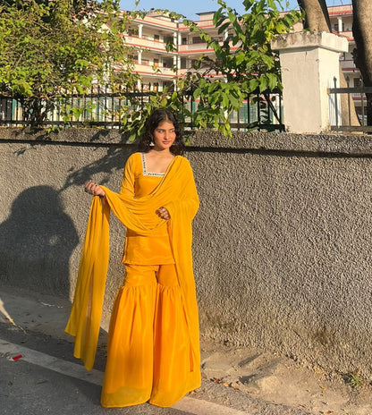 Haldi Corset Back