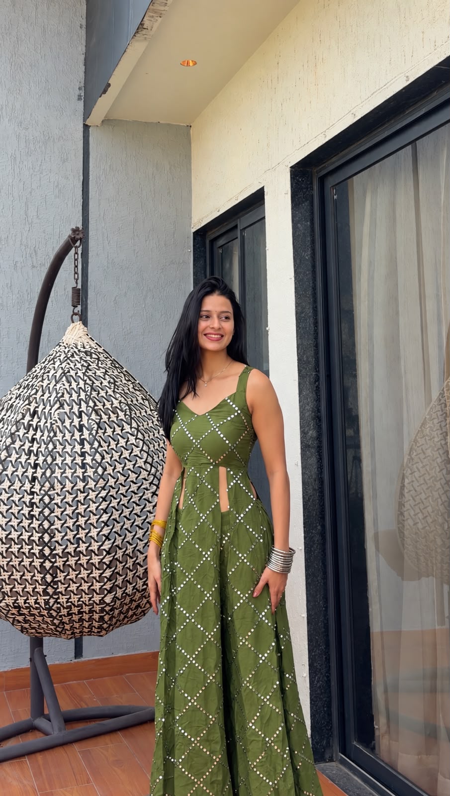 Kajra Re ( Green) Set