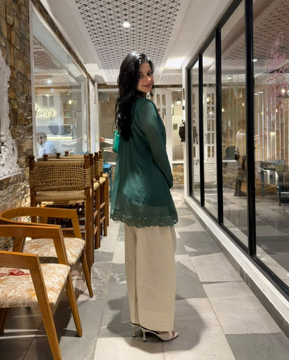 Ishana Set